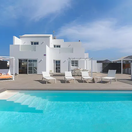 Vv Secretos De 3 By Hh - Private Pool & Bbq * Yaiza (Lanzarote)