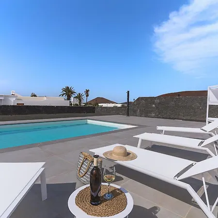 Vv Secretos De 3 By Hh - Private Pool & Bbq * Yaiza (Lanzarote)