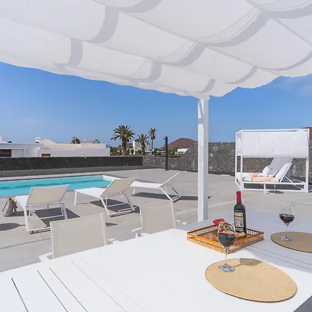Vila Vv Secretos De 3 By Hh - Private Pool & Bbq Yaiza (Lanzarote)